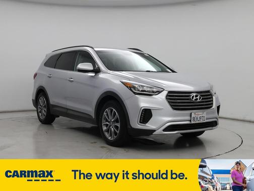 2017 Hyundai SANTA FE SE