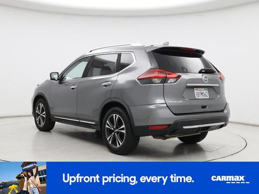Gray 2018 Nissan Rogue SL