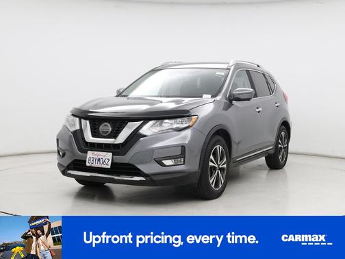 Gray 2018 Nissan Rogue SL