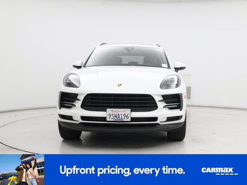 White 2021 Porsche Macan