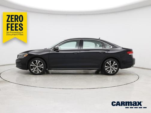 Black 2021 Volkswagen Passat SE