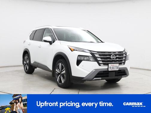 White 2024 Nissan Rogue SL