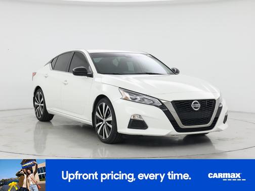White 2020 Nissan Altima SR