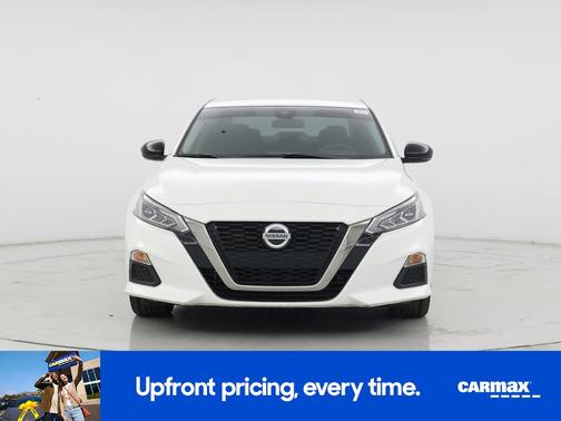 White 2020 Nissan Altima SR