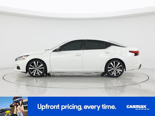White 2020 Nissan Altima SR