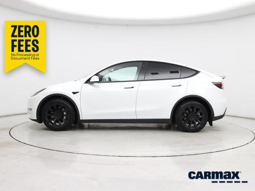 White 2022 Tesla Model Y Long Range
