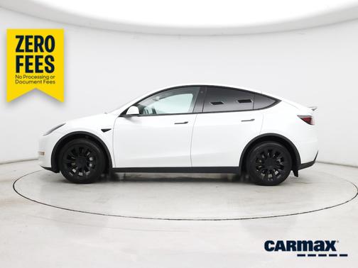 White 2022 Tesla Model Y Long Range