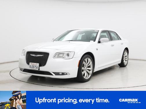 White 2019 Chrysler 300 C