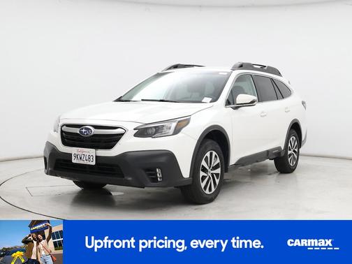 White 2022 Subaru Outback Premium