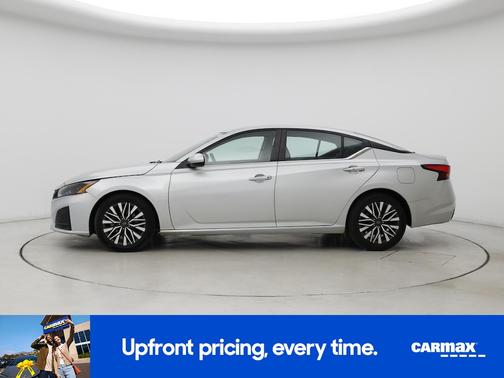 2023 Nissan Altima SV
