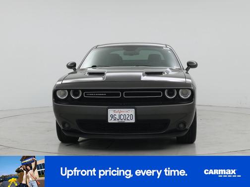 2016 Dodge Challenger SXT Plus