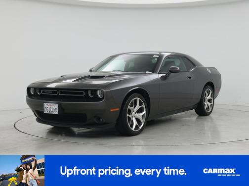 2016 Dodge Challenger SXT Plus