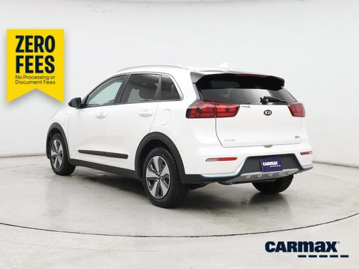 White 2018 Kia Niro Plug-In Hybrid LX