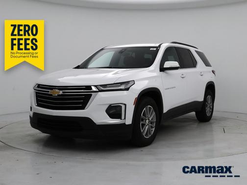 White 2023 Chevrolet Traverse LT Leather