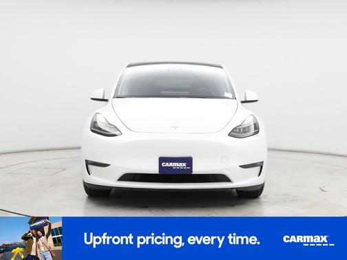 White 2022 Tesla Model Y Performance