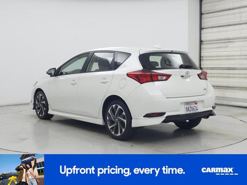 White 2018 Toyota Corolla iM