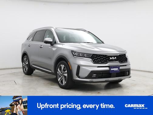 Silver 2023 Kia Sorento Plug-In Hybrid SX Prestige