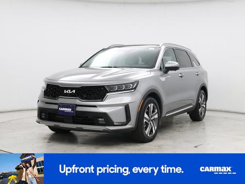 Silver 2023 Kia Sorento Plug-In Hybrid SX Prestige