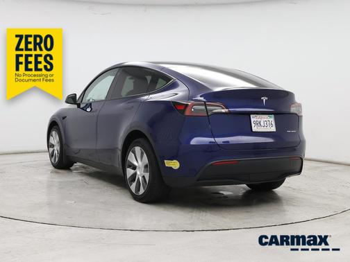 Blue 2022 Tesla Model Y Long Range
