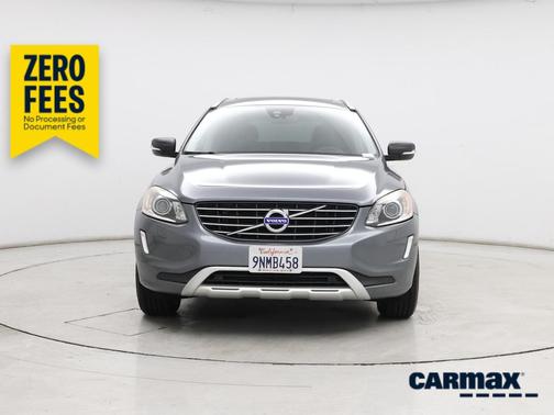 Blue 2017 Volvo XC60 T5 Dynamic