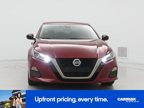 2022 Nissan Altima SR