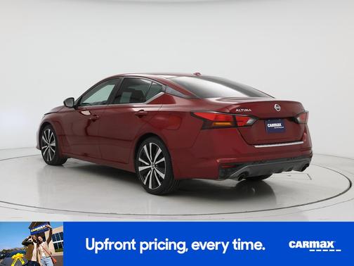 2022 Nissan Altima SR