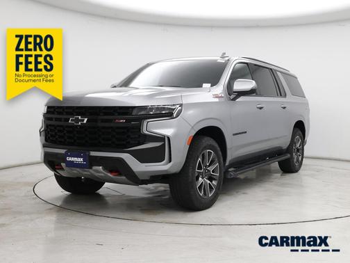 Gray 2024 Chevrolet Suburban Z71