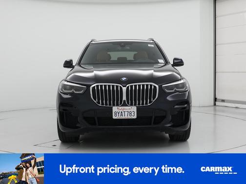 Black 2022 BMW X5 xDrive40i