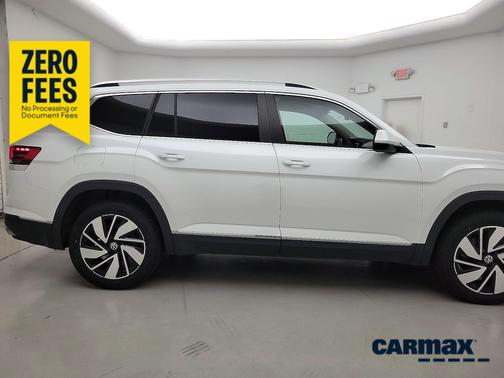 White 2024 Volkswagen Atlas SEL