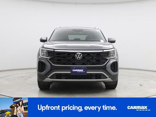 Gray 2025 Volkswagen Atlas Cross Sport SE w/Tech