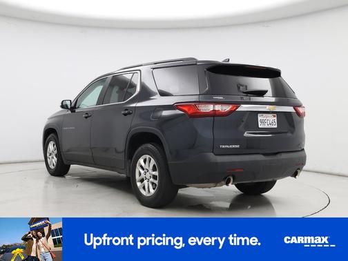 Green 2020 Chevrolet Traverse LT Cloth