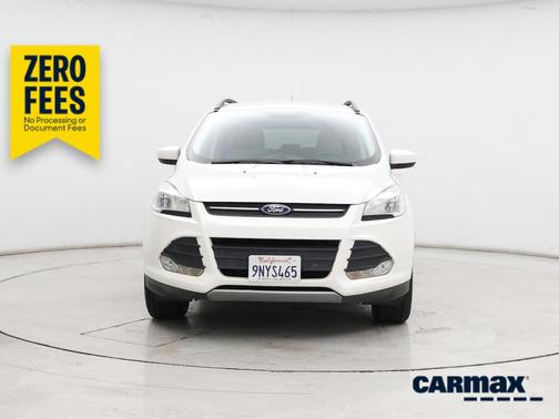 White 2016 Ford Escape SE