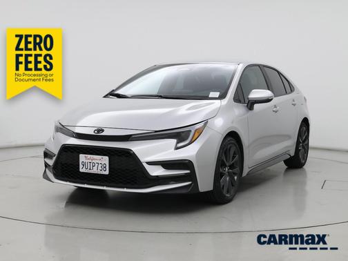 Silver 2025 Toyota Corolla SE