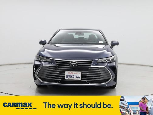 2021 Toyota Avalon XLE