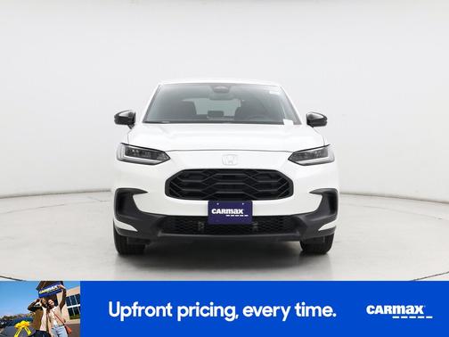 White 2025 Honda HR-V Sport