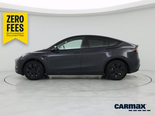 Gray 2025 Tesla Model Y Long Range