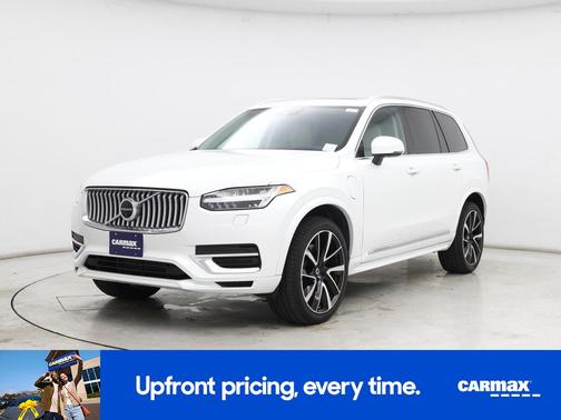 White 2022 Volvo XC90 Recharge Plug-In Hybrid T8 Inscription Expression