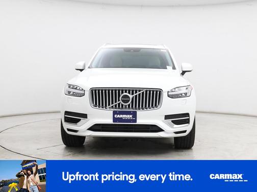 White 2022 Volvo XC90 Recharge Plug-In Hybrid T8 Inscription Expression