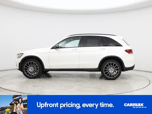White 2022 Mercedes-Benz GLC 300
