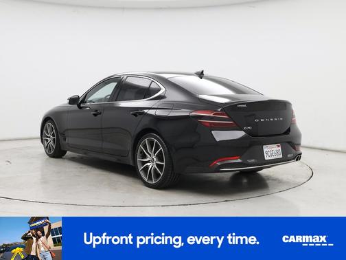 Black 2022 Genesis G70 2.0T