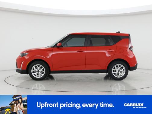 Red 2024 Kia Soul LX
