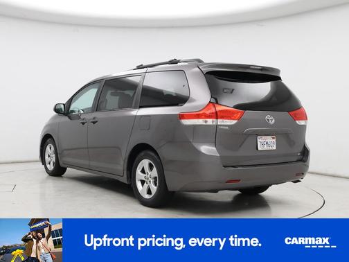 2014 Toyota Sienna LE