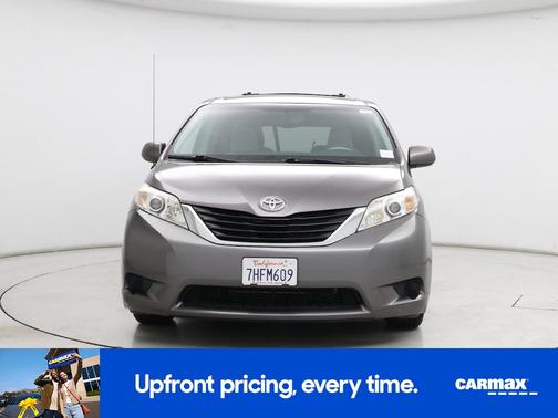 2014 Toyota Sienna LE