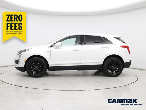White 2018 Cadillac XT5 Premium Luxury