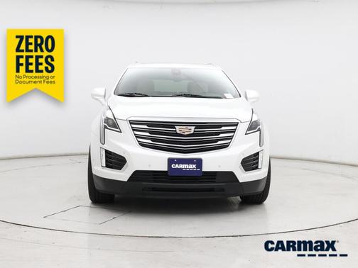 White 2018 Cadillac XT5 Premium Luxury