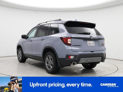 Gray 2025 Honda Passport Trailsport