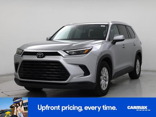 Silver 2025 Toyota Grand Highlander XLE