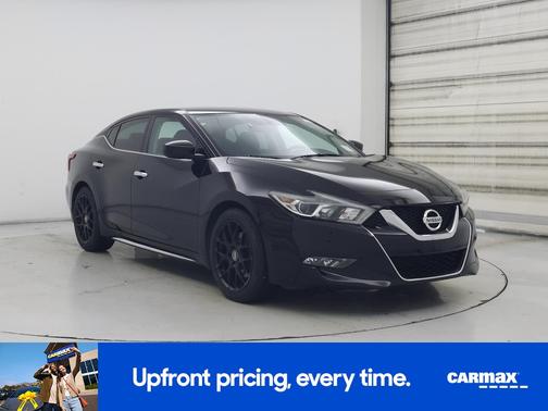 Black 2018 Nissan Maxima S