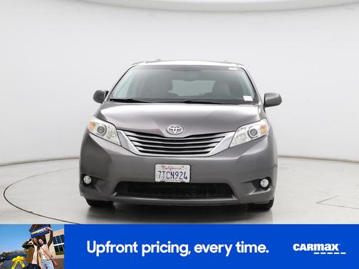 2016 Toyota Sienna XLE