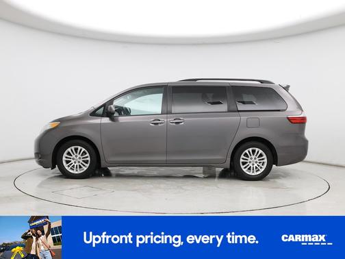 2016 Toyota Sienna XLE